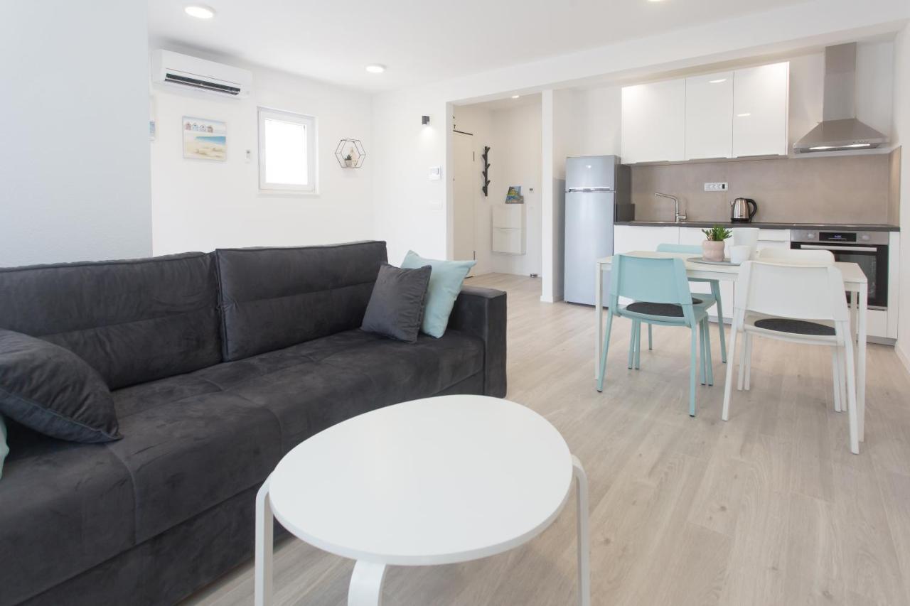 Apartamento Delminium Kaštela Exterior foto